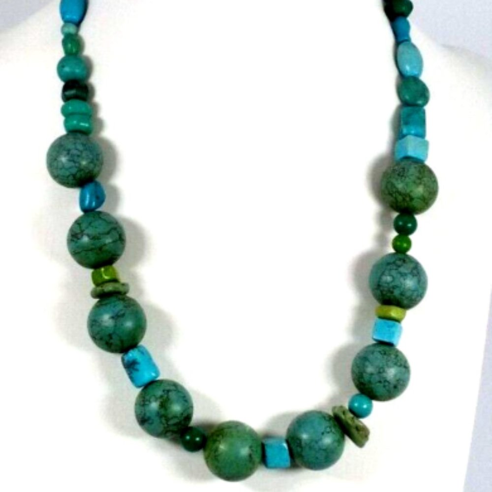 Blue, Green and Yellow Turquoise Howlite Beaded Necklace 22"